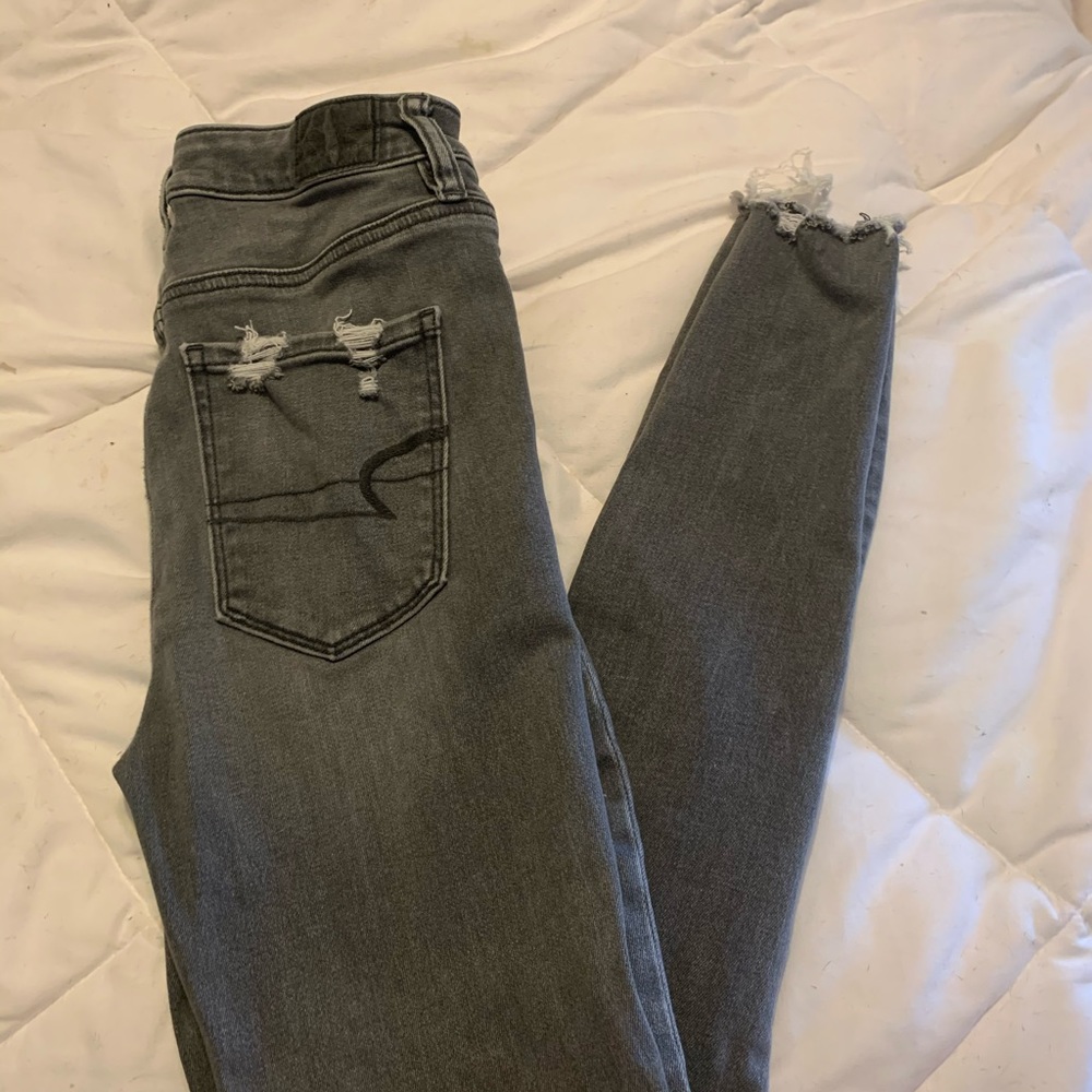 NWOT AE Gray jeggings